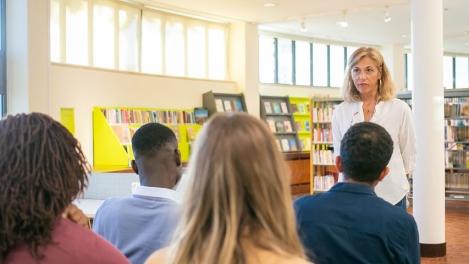 Les salons et les portes ouvertes